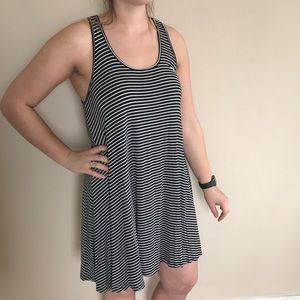 Abound black and white striped dress - L